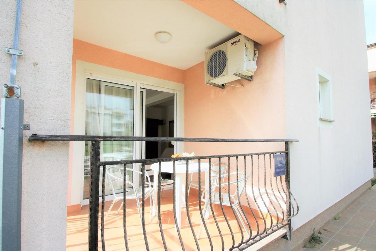 Apartment Mendikovic Пореч Екстериор снимка